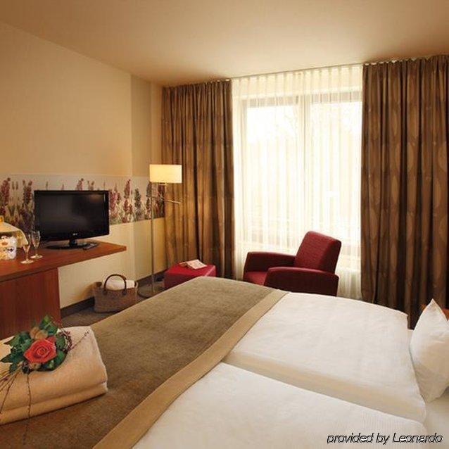 Trans World Hotel Kranichhoehe 머치 객실 사진