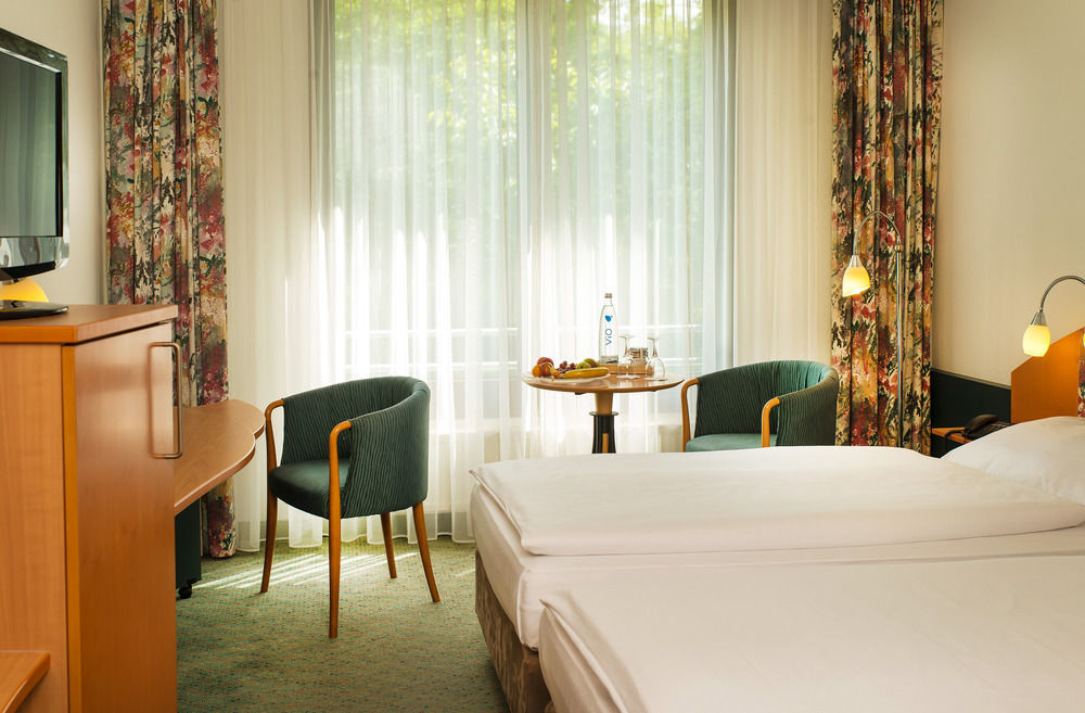 Trans World Hotel Kranichhoehe 머치 외부 사진